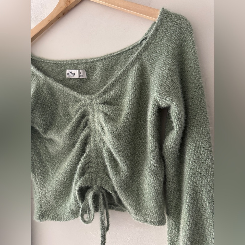 Hollister Mint Green Fuzzy Soft Cropped Sweater Long Sleeve - Picture 2 of 5